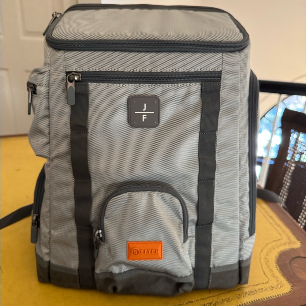 Stitch Golf Birdie Bag NWT Men’s backpack cooler bag